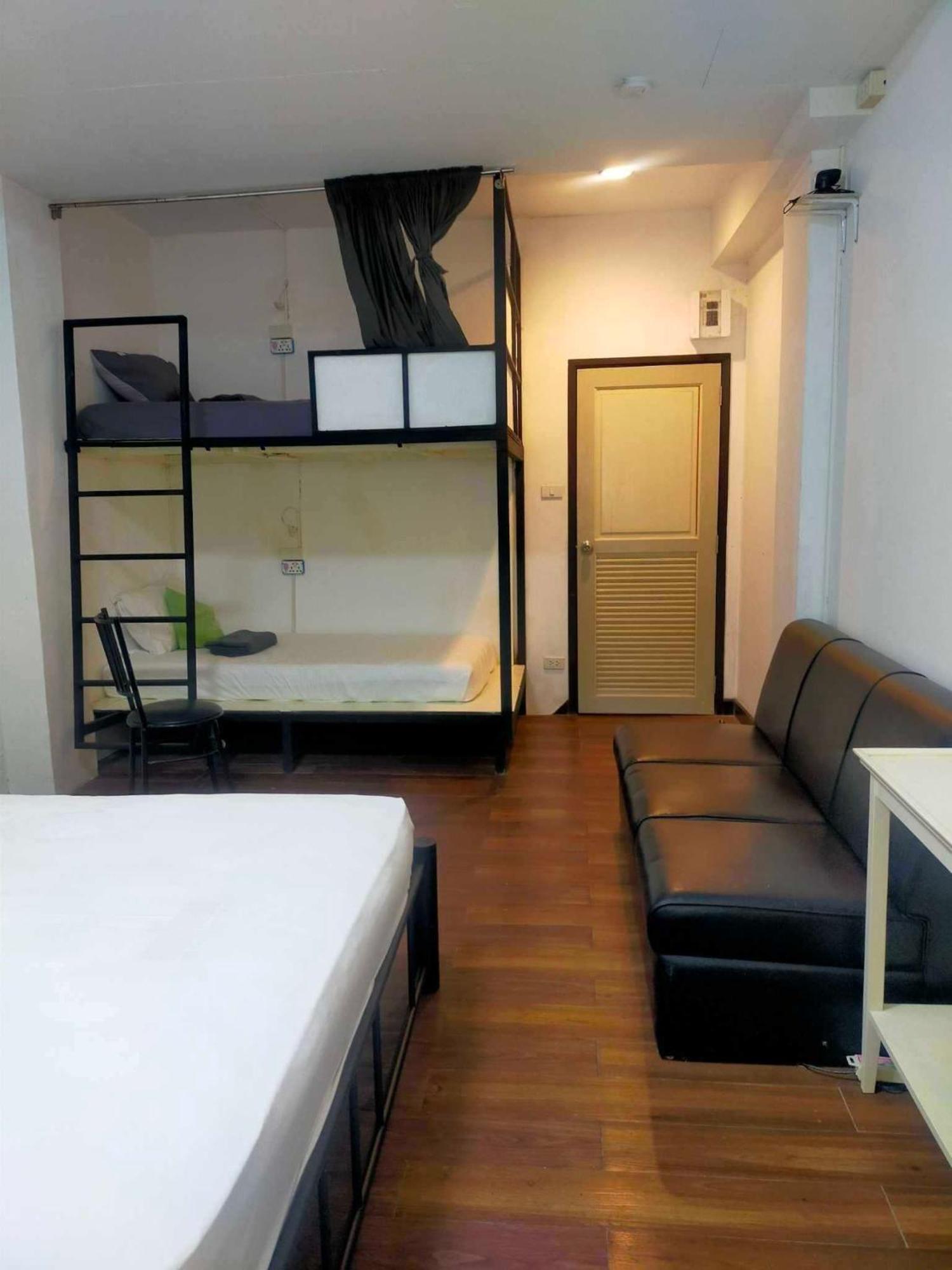 Baan Wangderm Hotel Bangkok Exterior foto